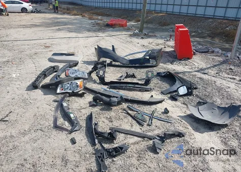 2016 Chrysler Town & Country Limited z USA, uszkodzony, nr VIN 2C4RC1JG5GR221593